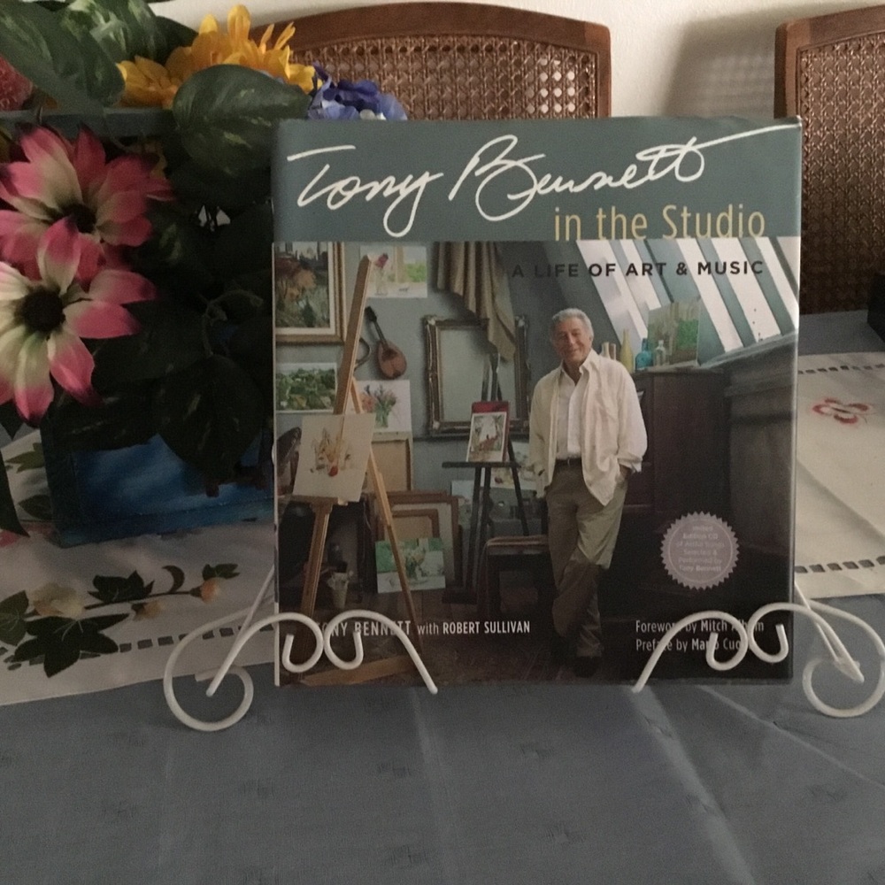 🌹HP- TONY BENNETT IN THE STUDIO “A LIFE OF ART & MUSIC” LARGE HARD COVERED BOOK